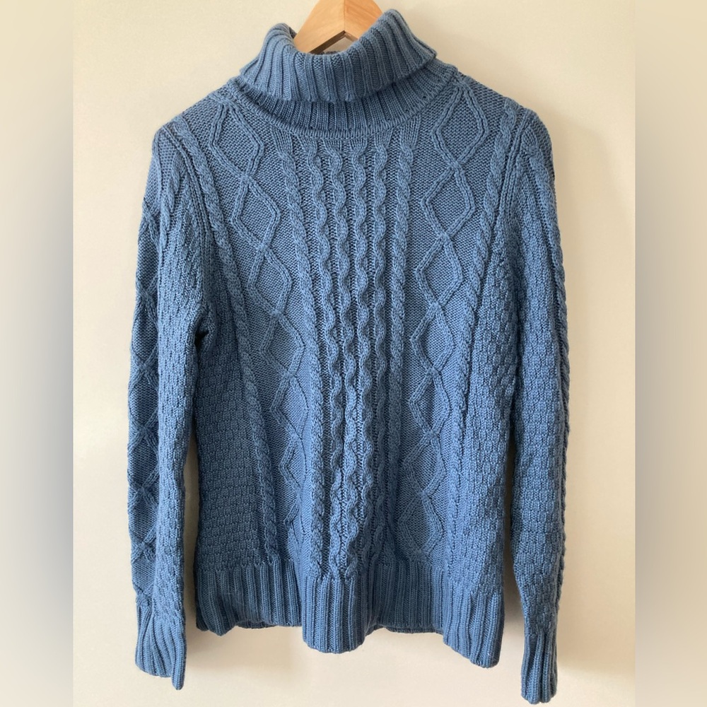 L.L. Bean cable knit sweater - women’s size M